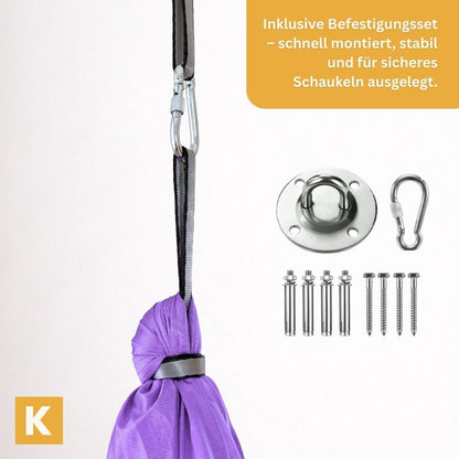 Detailaufnahme der blauen Therapieschaukel von Kiddyflow an Karabiner und Aufhängung
